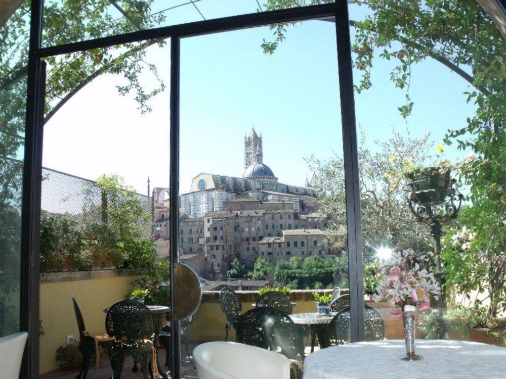Residenza D'Epoca Campo Regio Relais Acomodação com café da manhã Siena Exterior foto